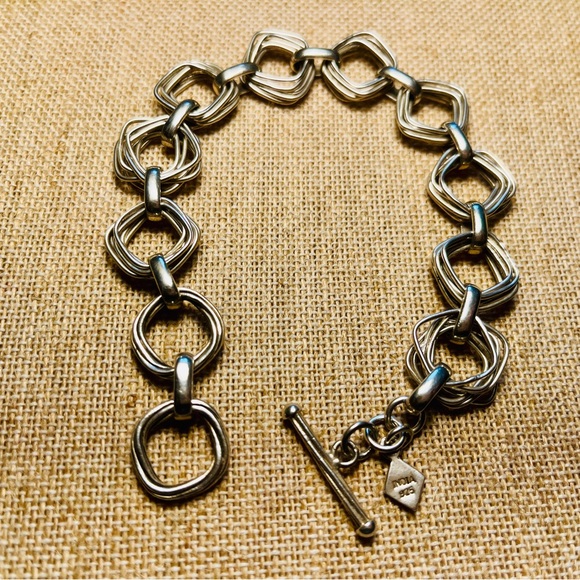 Silpada Wire Strand Toggle Bracelet - Picture 5 of 10